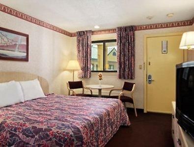 Travelodge West Springfield Zimmer foto
